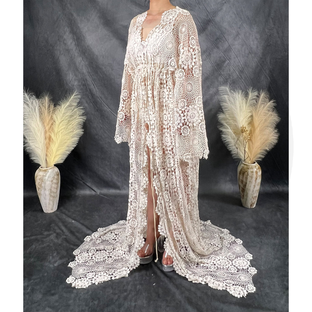 Elvira Robe