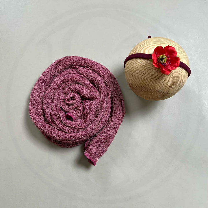 A Set Stretchy Wrap and Headwear