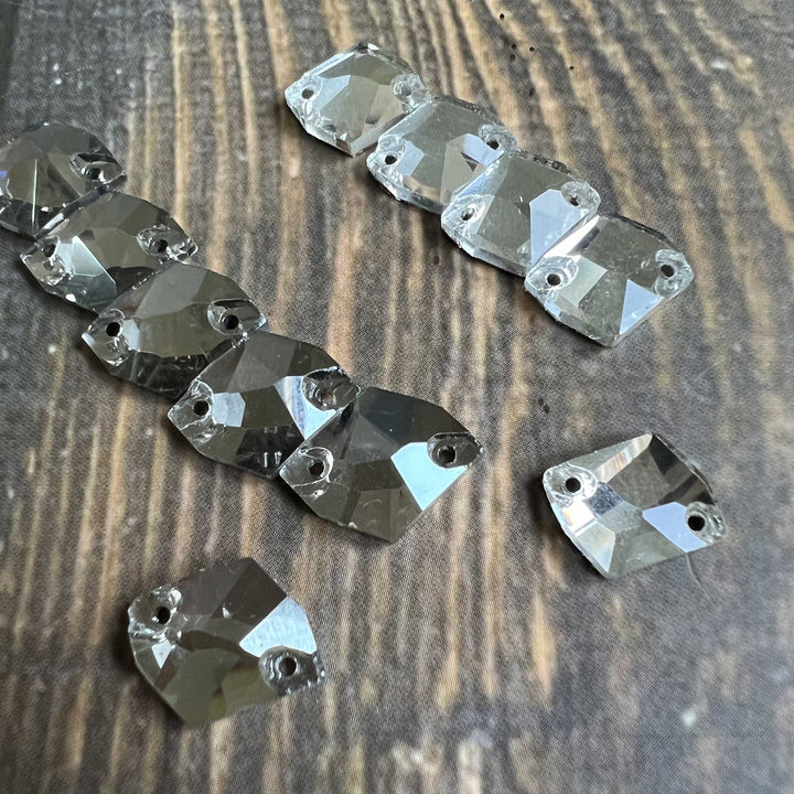 Échantillon de robe 21-24 mois (prêt à être expédié)