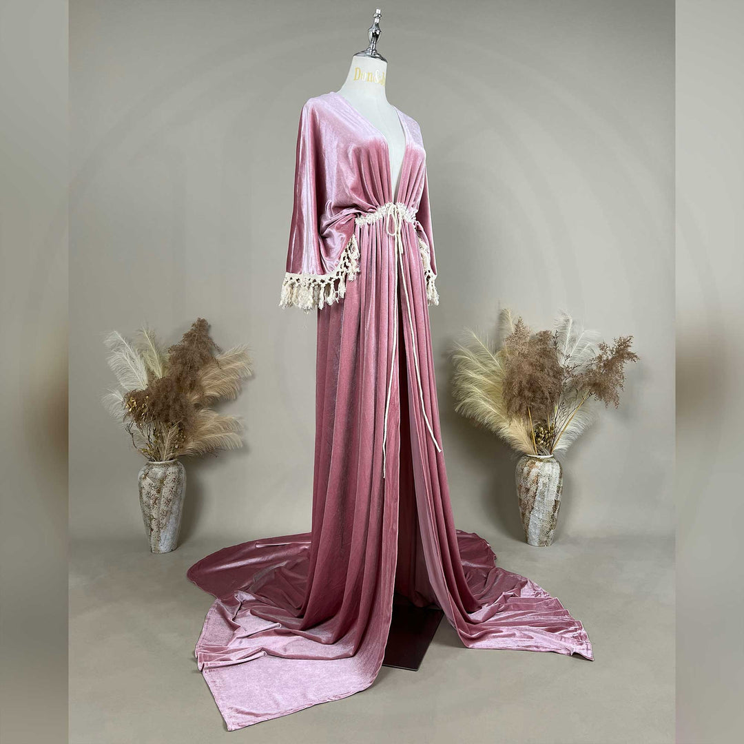 Vestido tipo túnica de terciopelo con abertura de Enid