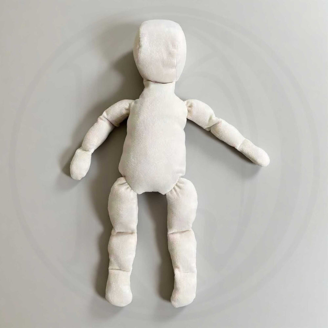 A fleece jointed movable doll available in 64cm and skin tones, for newborn photography.