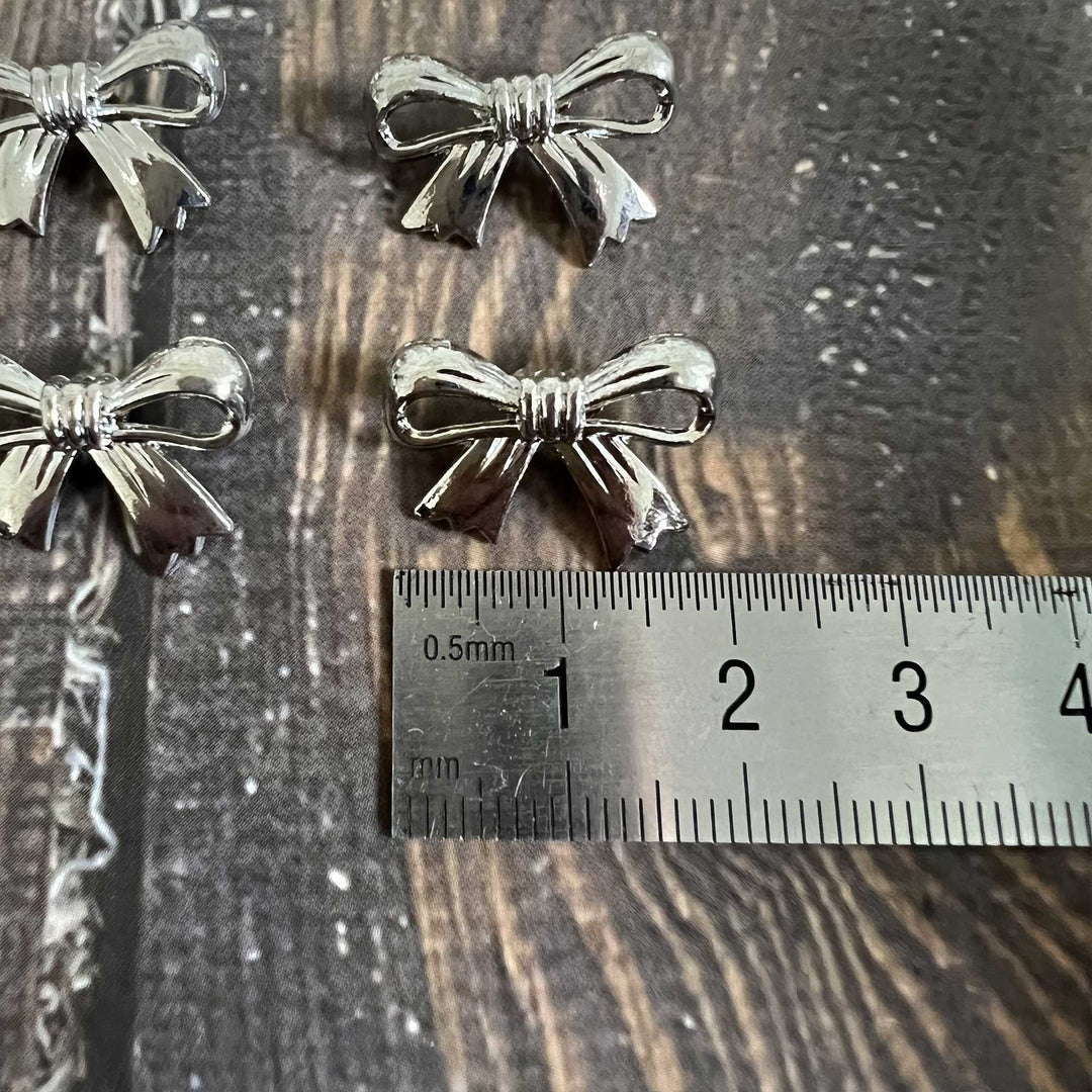 Échantillon de robe 21-24 mois (prêt à être expédié)