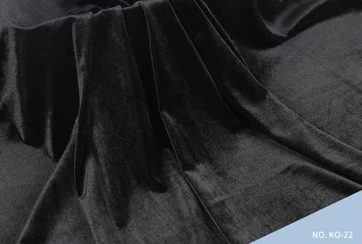 Vestido tipo túnica de terciopelo con abertura de Enid