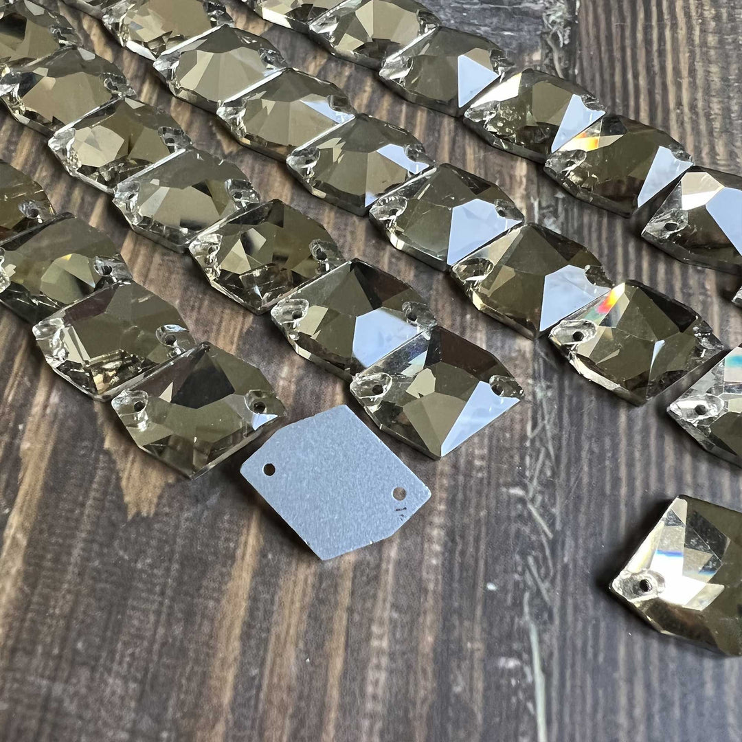 Échantillon de robe 21-24 mois (prêt à être expédié)