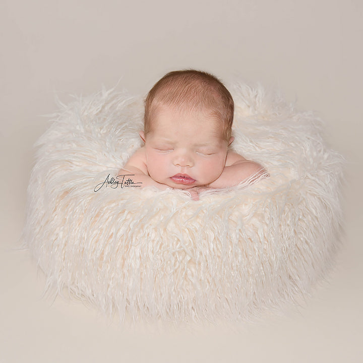 Newborn Faux Fur Wheel Newborn Donut Prop Newborn Posing Prop Circle Newborn Photo Props - Don&Judy Newborn&Maternity photography props