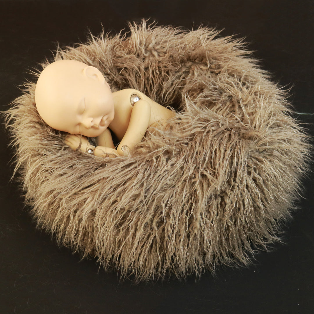 Newborn Faux Fur Wheel Newborn Donut Prop Newborn Posing Prop Circle Newborn Photo Props - Don&Judy Newborn&Maternity photography props