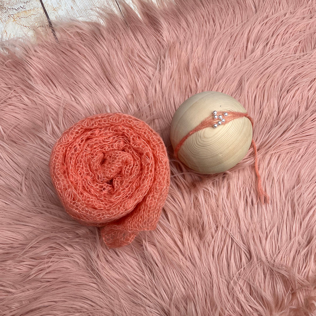 Outlet Slight Flaw Fur with Matched Wrap and Headwear Set